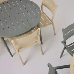 Brafab Parvekekalusteet|Pöydät<Bigby-ruokapöytä, pyöreä