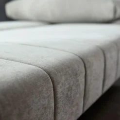 Innovation Living Vuodesohvat|Divaanisohvat<Akello-divaanivuodesohva käsinojilla