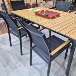 KruunuDesign Tuolit|Parvekekalusteet<Berlin-ulkotuoli