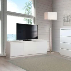 Leo-Matti Ojala Tv-Tasot<Line-tv-taso L8