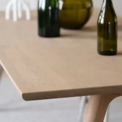 Rowico Home Ruokapöydät|Jatkettavat Pöydät<Rowico Clapperton-ruokapöytä, jatkettava
