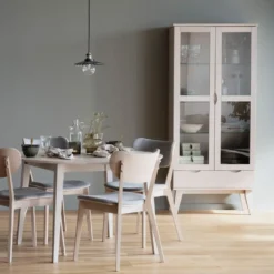 Rowico Home Vitriinit<Rowico Filippa-vitriini